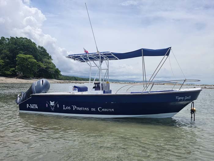 Fishing Montezuma 22' Boat, Montezuma Costa Rica